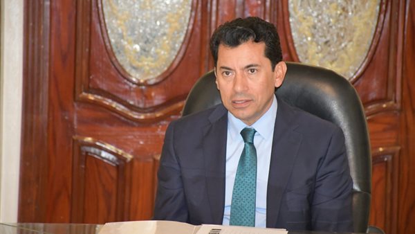 وزير الرياضة 