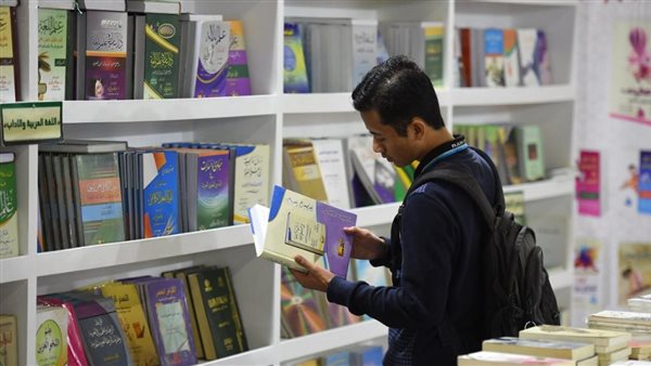 افتتاح معرض الكتاب