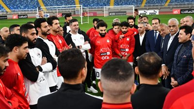 وزير الرياضة لـ لاعبي المنتخب: شدوا حيلكم.. وفيه فرق بدأت متعثرة وذهبت لأبعد نقطة