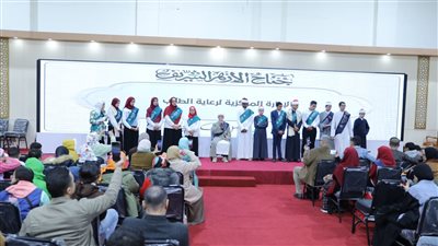 بالابتهالات والفنون الشعرية.. طلاب الأزهر يواصلون إبداعاتهم بمعرض القاهرة للكتاب| صور