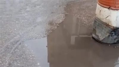 نوة الكرم تضرب البحيرة وبورسعيد.. والمحافظة ترفع الطوارئ لمجابهة مياه الأمطار | بث مباشر