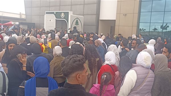 طوابير القراء من