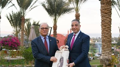بحضور سفير تونس.. مناقشة الجهود السياحية ومشروعات حياة كريمة بالفيوم 