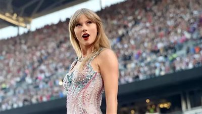 45 مليون شاهدوا صورا إباحية لتايلور سويفت في تغريدة واحدة.. ما قصة الممثلة المثيرة لقلق البيت الأبيض؟