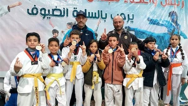 لاعبي نادي مطوبس