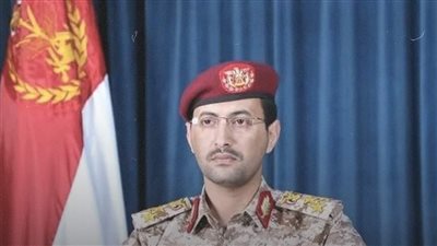 الحوثي عن استهداف سفينة أمريكية: دفاعًا عن اليمن ومساندة للشعب الفلسطيني