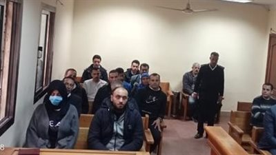 الحبس عامين وغرامة 100 ألف جنيه للراقصة حورية بتهمة التحريض على الفسق | بث مباشر