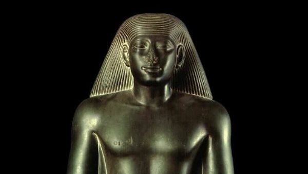 وزير يعود إلى العصر