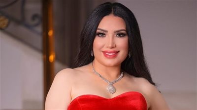 عبير صبري: استعراض الثراء مستفز للجمهور.. وهذه حقيقة امتلاكي سيارة فارهة