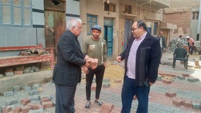 محافظ أسيوط: تركيب بلاط الانترلوك بالشوارع الضيقة بمدينة صدفا ضمن خطة التطوير والتجميل