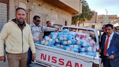 تجار حاولوا احتكارها.. محافظ أسيوط يعلن ضبط 3 أطنان أرز وسكر 