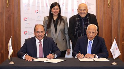 بروتوكول تعاون بين الجامعة البريطانية في مصر ومؤسسة مجدي يعقوب لمنح الماجستير المهني في تمريض رعاية القلب