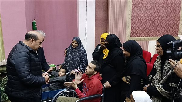 محافظ أسوان