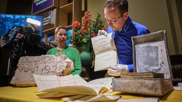 كبسولة زمنية