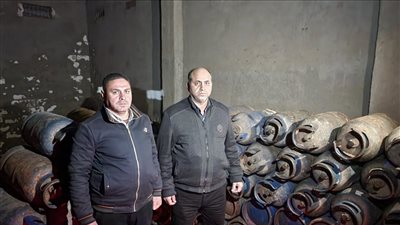 ضبط موزع أسطوانات لتجميعه 100 أسطوانة غاز منزلية لبيعها بالسوق السوداء بالبحيرة