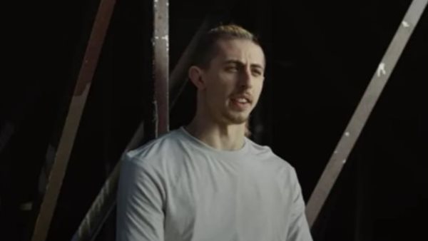 الشاب الأسترالي كزافييه