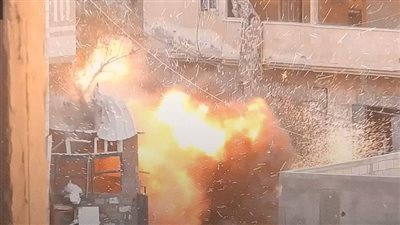 الفصائل الفلسطينية تستهدف ناقلة جند لجيش الاحتلال وأوقعتهم بين قتيل وجريح