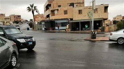 سقوط أمطار خفيفة على مدينة رأس غارب بالبحر الأحمر