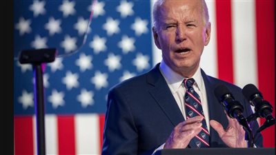 أمريكا تعلن إسقاط مسيرتين في خليج عدن وتفجير مركب للحوثيين بالبحر الأحمر