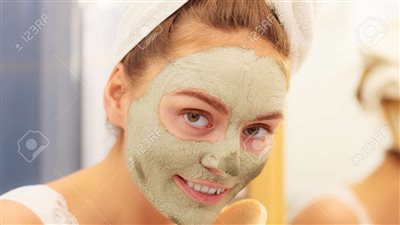 5 ماسكات طبيعية للعناية بالبشرة