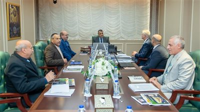 وزير الإنتاج الحربي يتابع مستجدات مشروع أول محطة لإنتاج الكهرباء من المخلفات بمصر