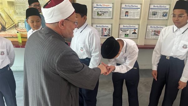 جانب من الزيارة 