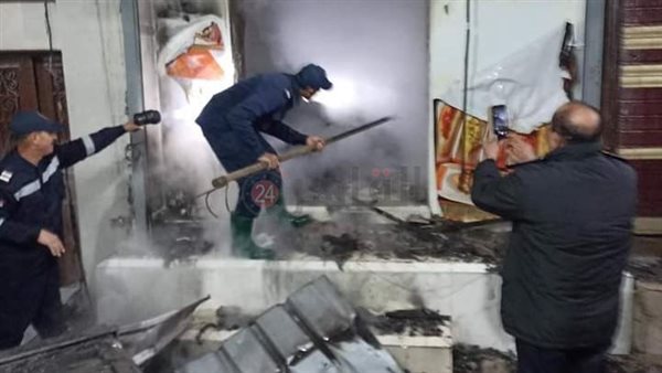 حريق يلتهم مطعم كريب