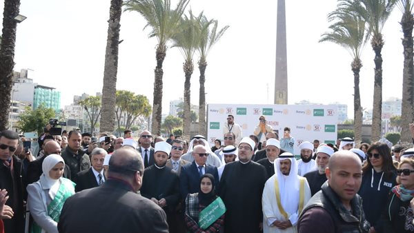 متسابقون من 50 دولة