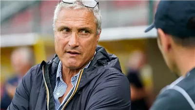 مدرب فرنسي يرشح نفسه لتدريب الجزائر: لدي نقاط قوة لا يمتلكها غيري