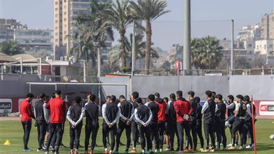 الأهلي يواصل تحضيراته لمباراة ميدياما بـ محاضرة وتقسيمة قوية.. وبيبو يسبق البعثة إلى غانا
