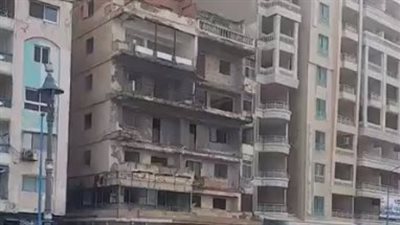 بسبب تزايد الحوادث.. النيابة تكلف بمعاينة المباني والمنشآت الآيلة للسقوط بالإسكندرية 