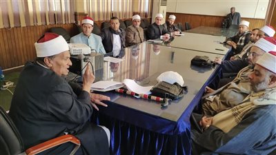 البحوث الإسلامية يعقد البرنامج التدريبي الأول لأعضاء لجنة المصحف الجُدُد