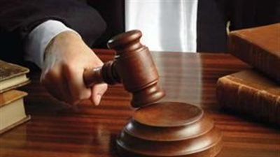 ضربها بأنبوبة بوتاجاز وهي بتصلي.. إحالة أوراق فلاح أنهى حياة زوجته بأسيوط للمفتي | بث مباشر