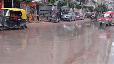 غرق شوارع الإسكندرية بعد سقوط أمطار غزيرة.. واستمرار رفع درجة الاستعداد القصوى | بث مباشر