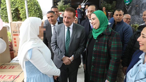 وزيرة التضامن ومحافظ