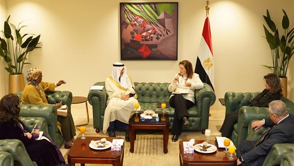 خلال الاجتماع