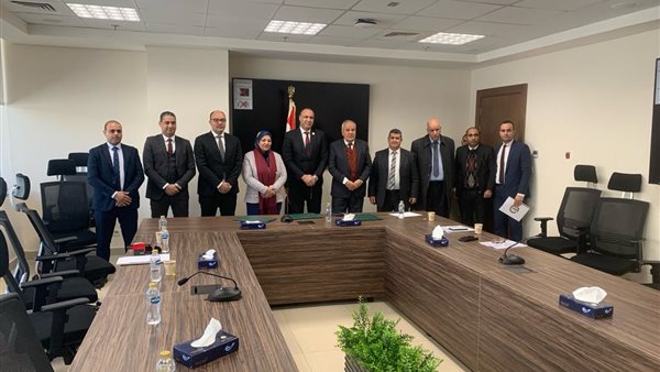 جانب من توقيع البروتوكول