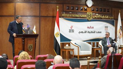 زياد بهاء الدين: لابد من وجود رقابة على جودة مجالات التعليم والصحة بالتوازي مع المكاسب الاقتصادية للمستثمرين