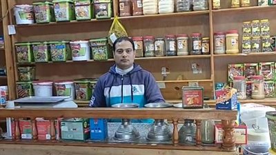 كيلو الفلفل الأسود بـ450 جنيها.. صاحب محل عطارة بكفر الشيخ: ارتفاع الأسعار أثر على البيع| بث مباشر 