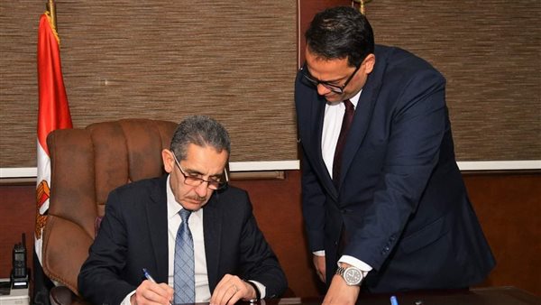 الدكتور طارق رحمي