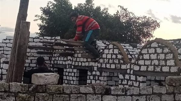 إزالة مقابر مخالفة