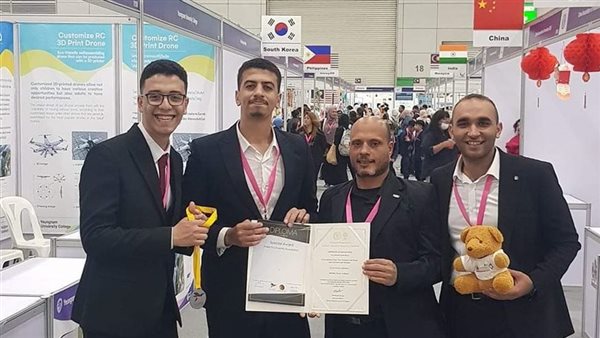 طلاب هندسة حلوان