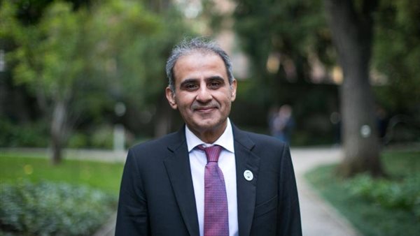 الدكتور علي بن تميم