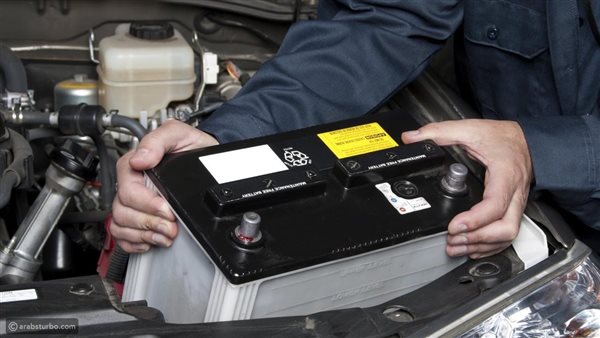 بطارية السيارة 