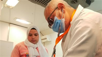 13 تخصصا طبيا.. الكشف على 3 آلاف مواطن في قافلة طبية بالشرقية