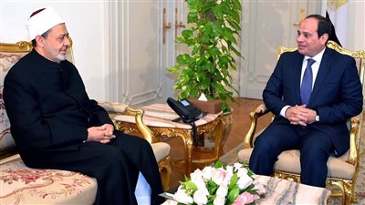 شيخ الأزهر يهنئ الرئيس السيسي بذكرى الإسراء والمعراج