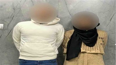 سيدة وزوجها ونجلهما يخطفون شابا ويصورونه عاريًا لابتزازه بالشرقية