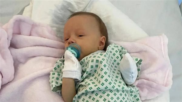 الطفلة المصابة بمرض