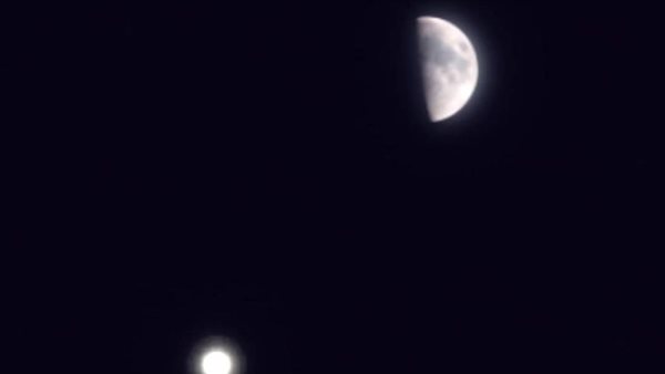 اقتران القمر