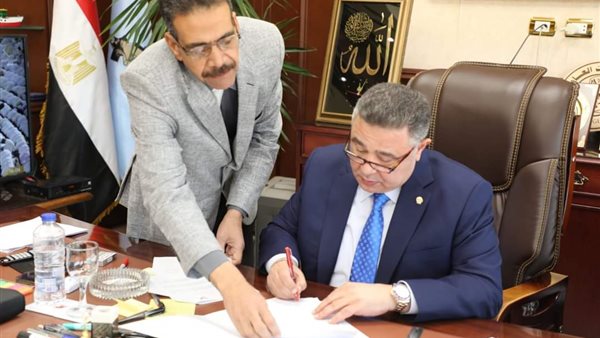 محافظ البحر الاحمر